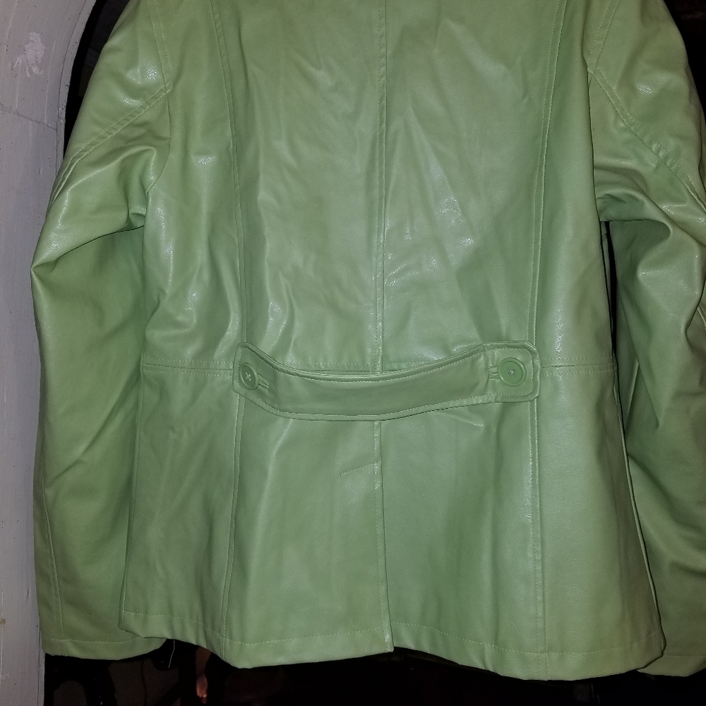 jacket - Picture 1 of 5